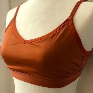 Aerie Sports Bra / Yoga Top Cheetah Print - SET